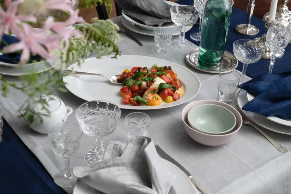 Rörstrand Swedish Grace serving dish oval 29x40 cm, snow White Online