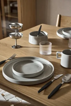 Scandi Living Taper plate 14 cm, Light Grey Hot