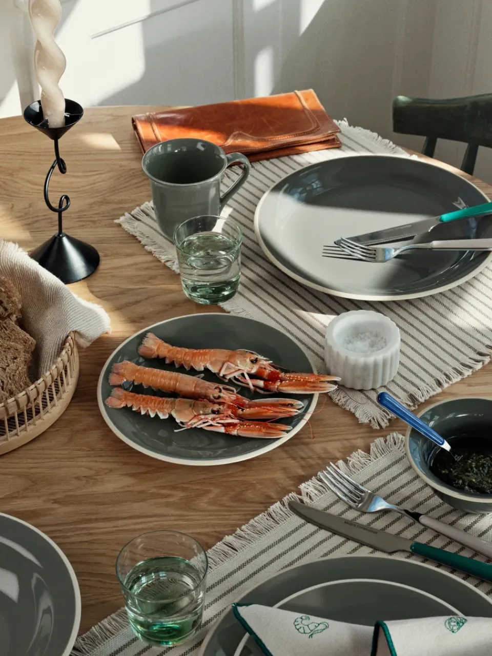 Broste Copenhagen Taverna lunch plate Ø22 cm, Green