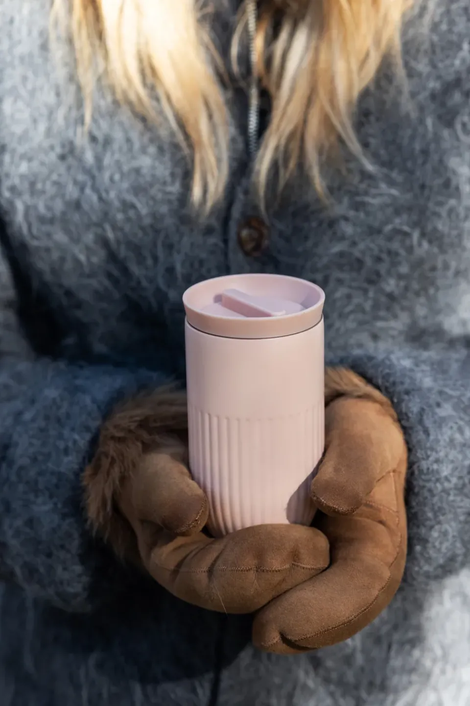 Sagaform Tova car mug thermos mug 32 cl, Pantone Pink Online