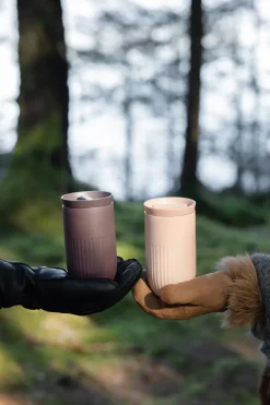 Sagaform Tova car mug thermos mug 32 cl, Pantone Pink Online