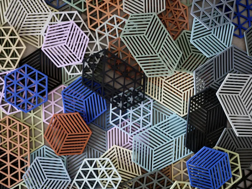 Zone Denmark Triangle trivet, Indigo Blue Best