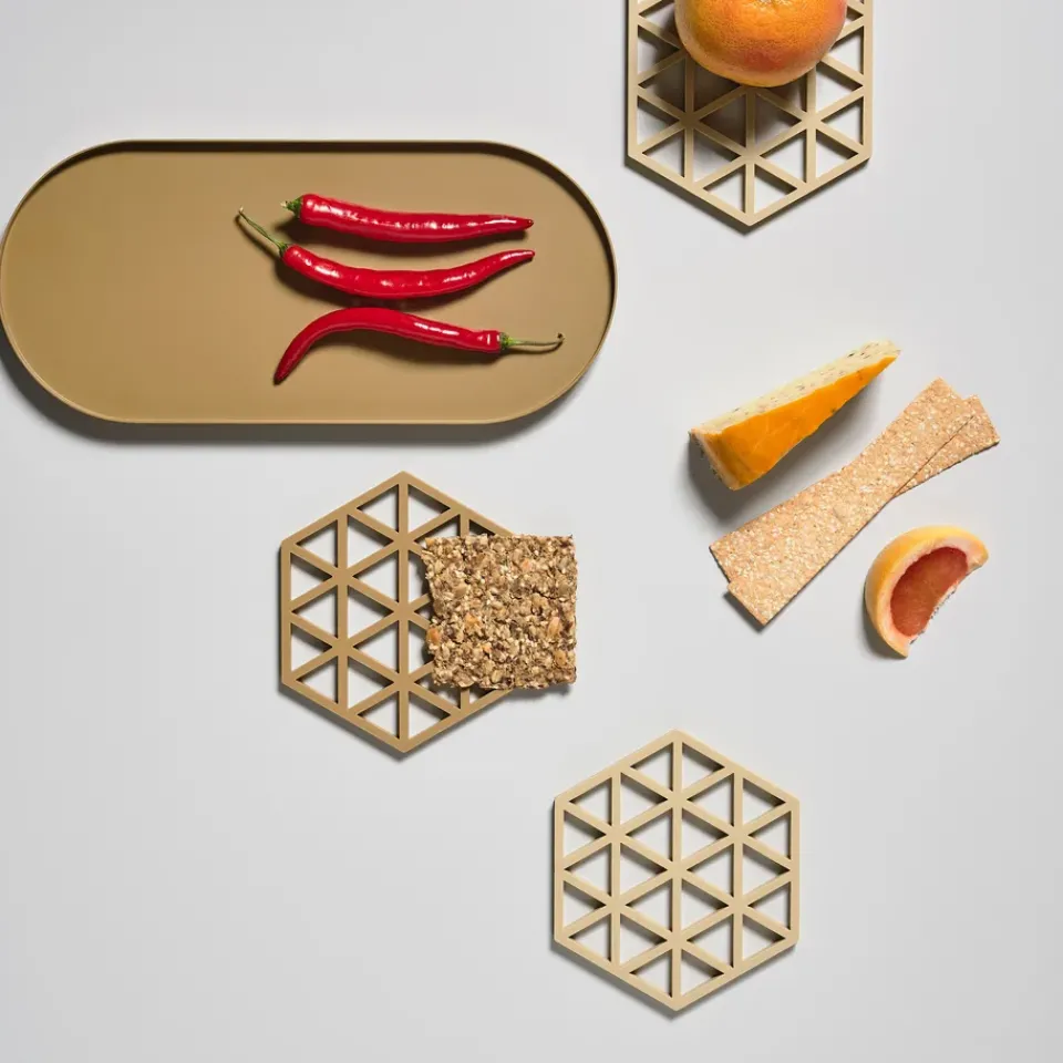 Zone Denmark Triangles trivet 14x16 cm, khaki Beige