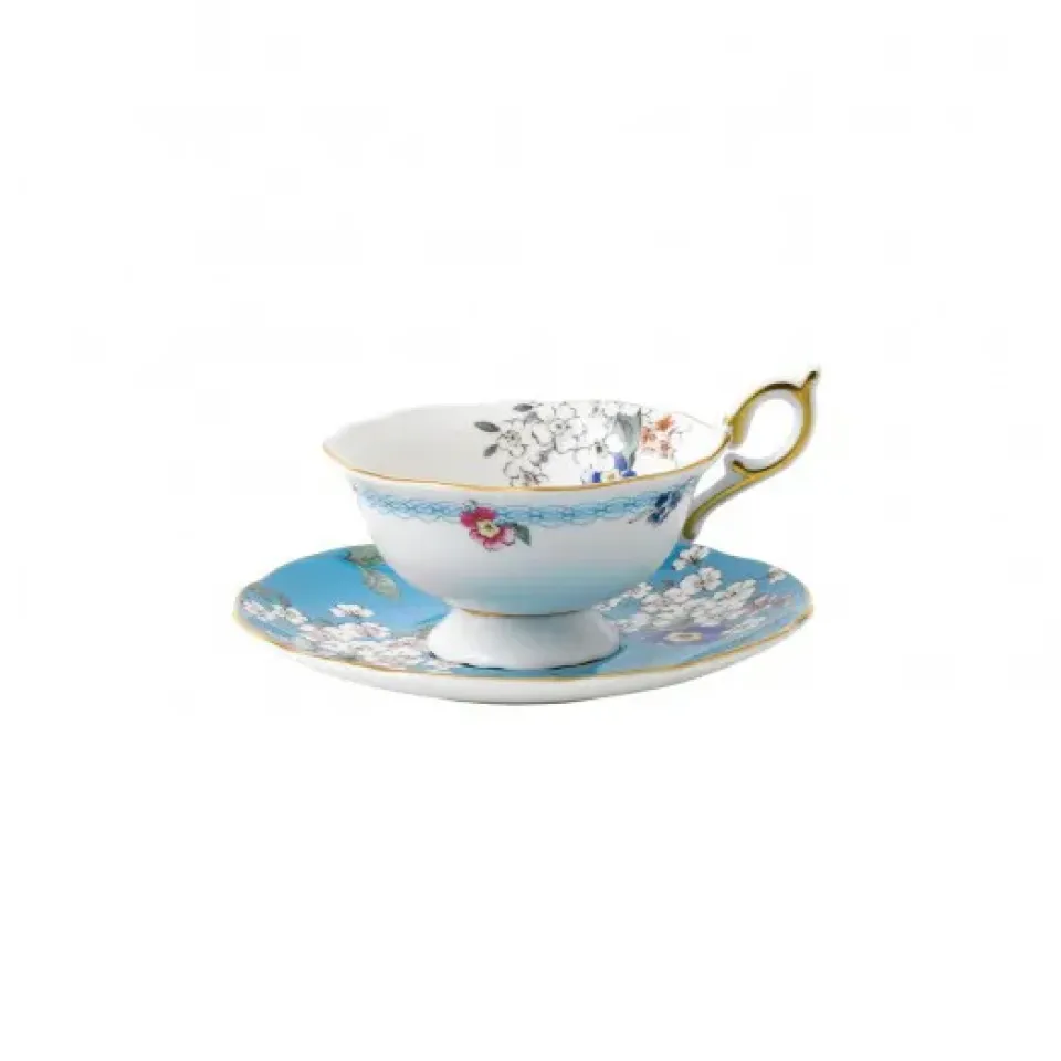 Wedgwood Wonderlust small teacup with saucer, blossom BlueWhite Hot